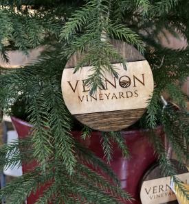 2021 VV Ornament _E7562